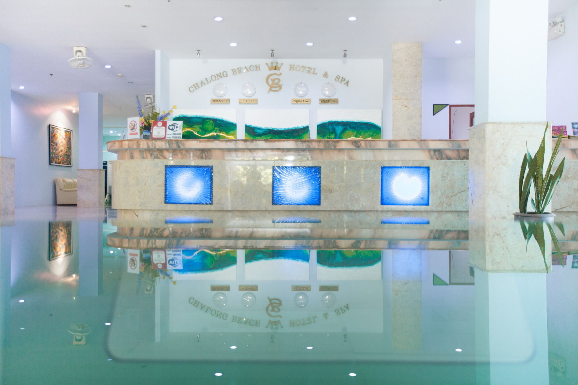 Chalong Beach Hotel Phuket Rawai Extérieur photo